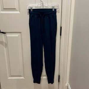 Ready to Rulu Pant 29” Size 2